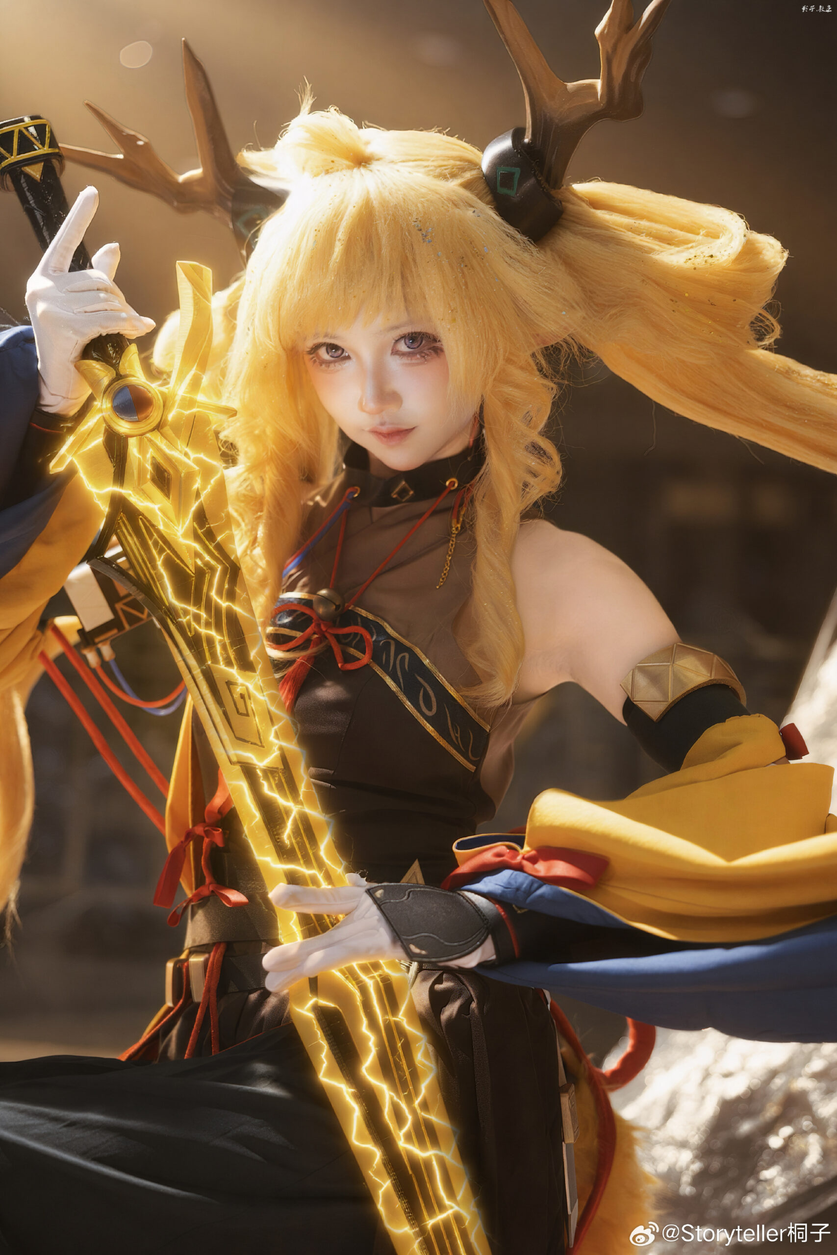 COSPLAY 明日方舟 司霆惊蛰cos @Storyteller桐子-阿呆博客
