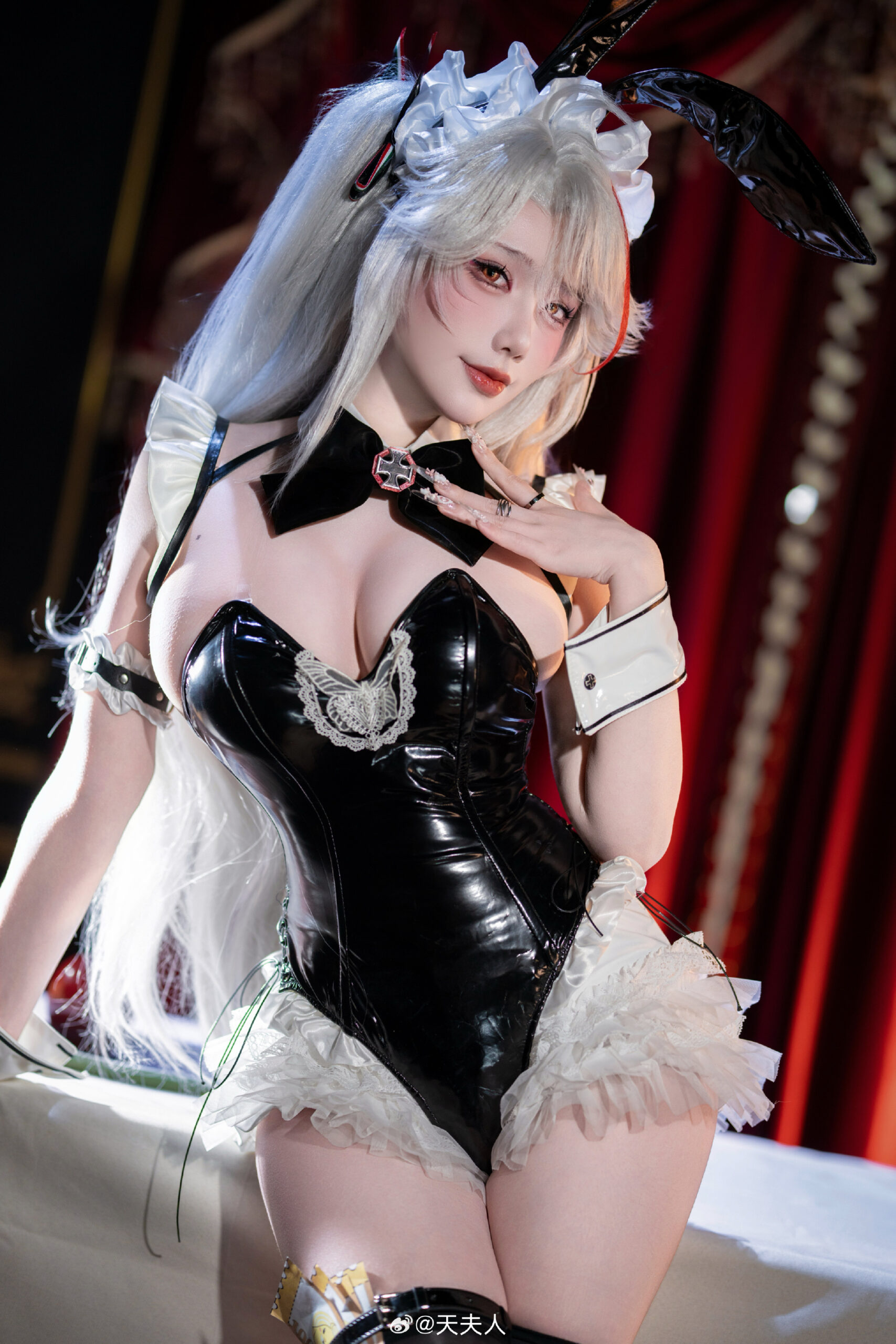 cosplay 指挥官大人，喝醉了吗？碧蓝航线 欧根亲王@天夫人-阿呆博客